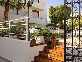 Santuario (adults Only) 2*